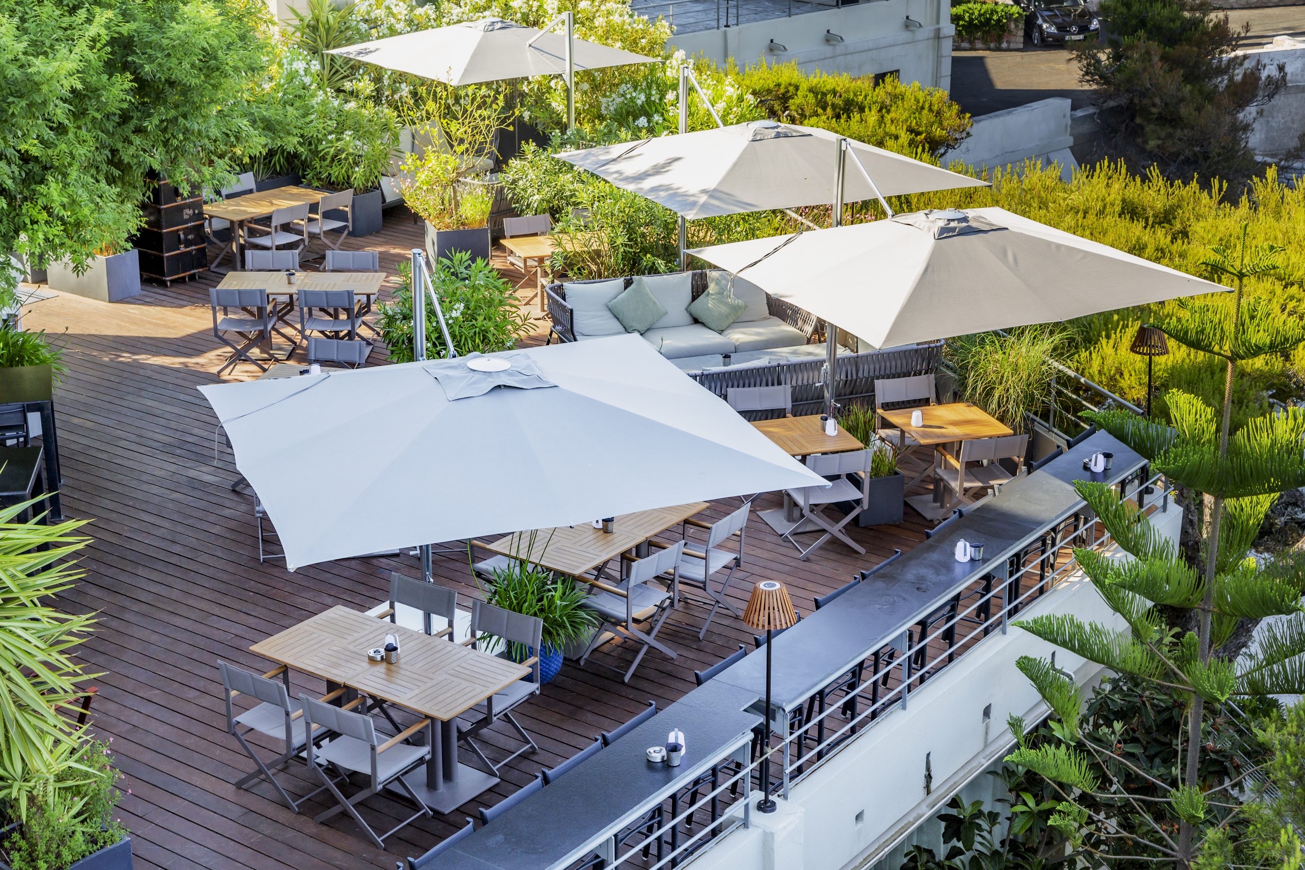 L’HIVER S’INVITE AUX ROCHES BLANCHES