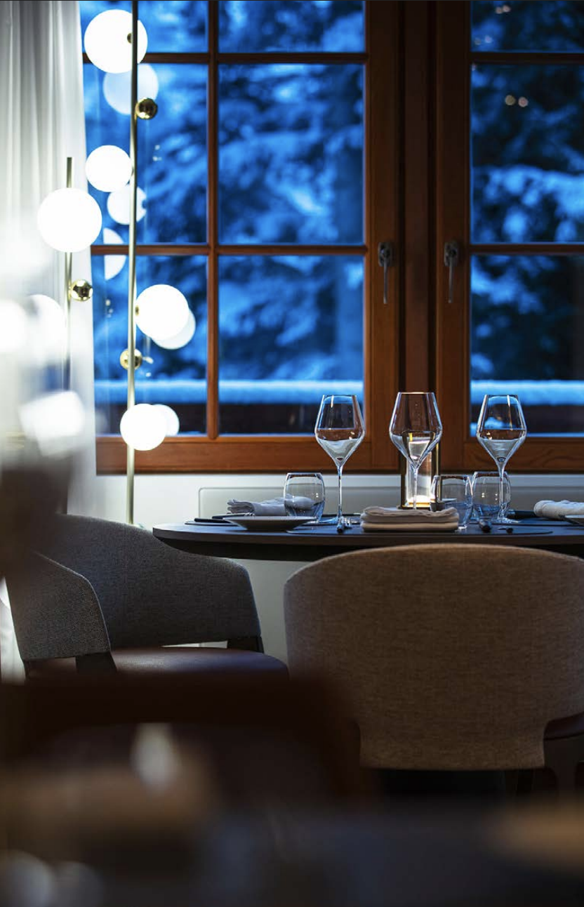 LE STRATO COURCHEVEL ET SA TABLE DEUX ÉTOILES