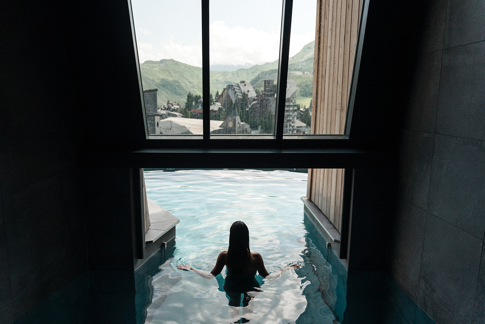 ANNE SEMONIN S&rsquo;INVITE AU MIL8