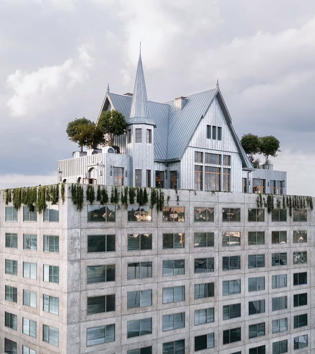 MAISON HELER